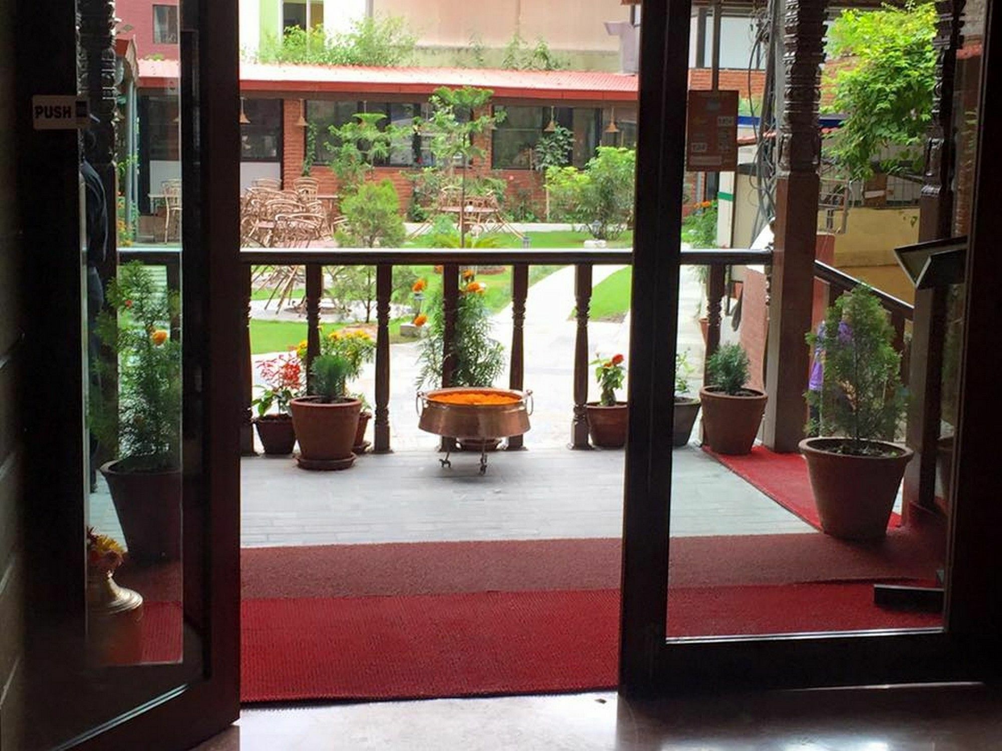Apsara Boutique Hotel Catmandu Exterior foto